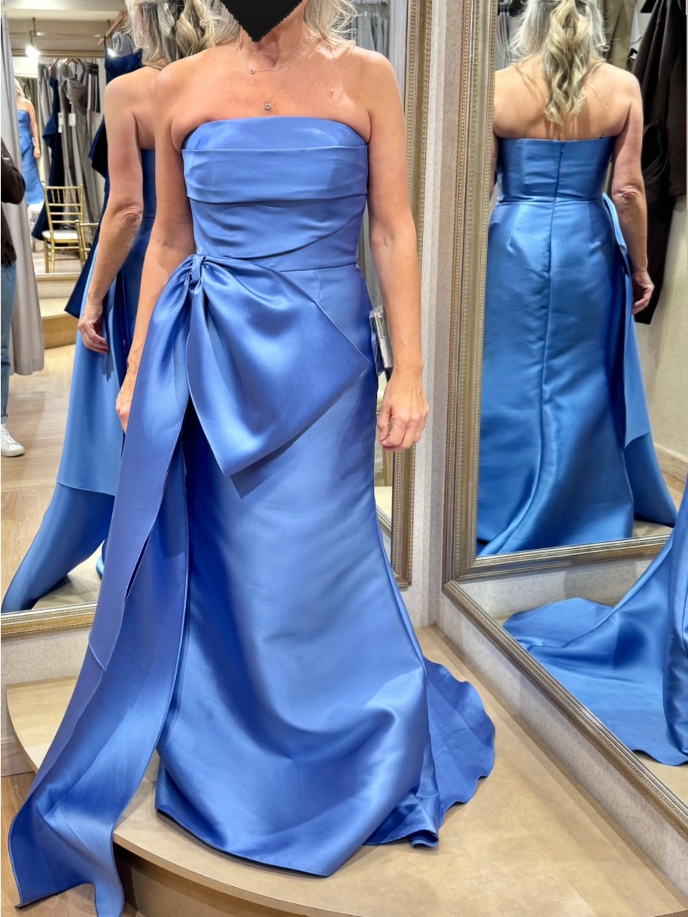 Elegant Strapless Satin Evening Gown in Cornflower Blue